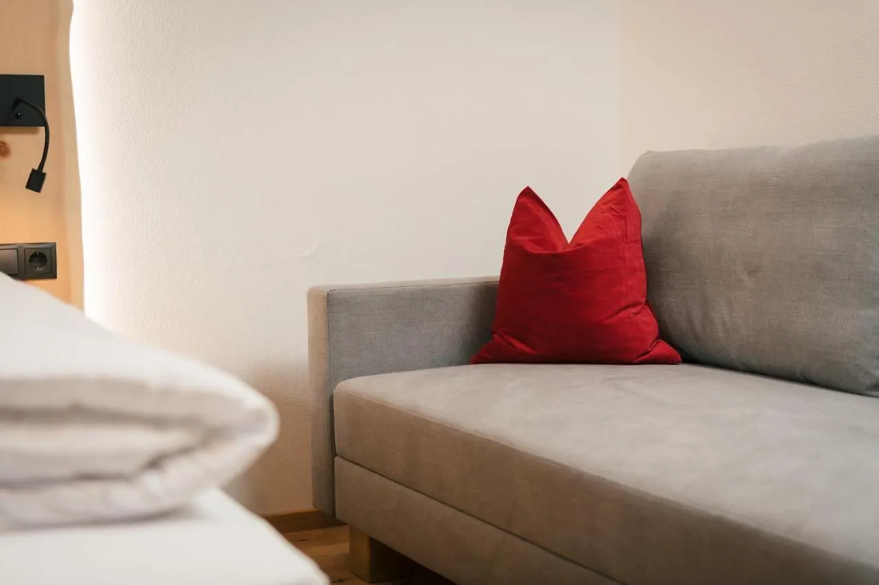 Bed & Breakfast Edenhauserhof Neu Gotzens